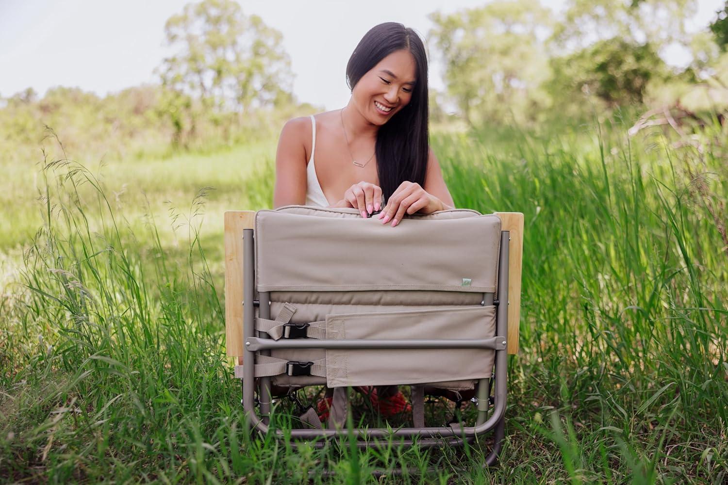 Descanso Foldable Brown Padded Beach Chair