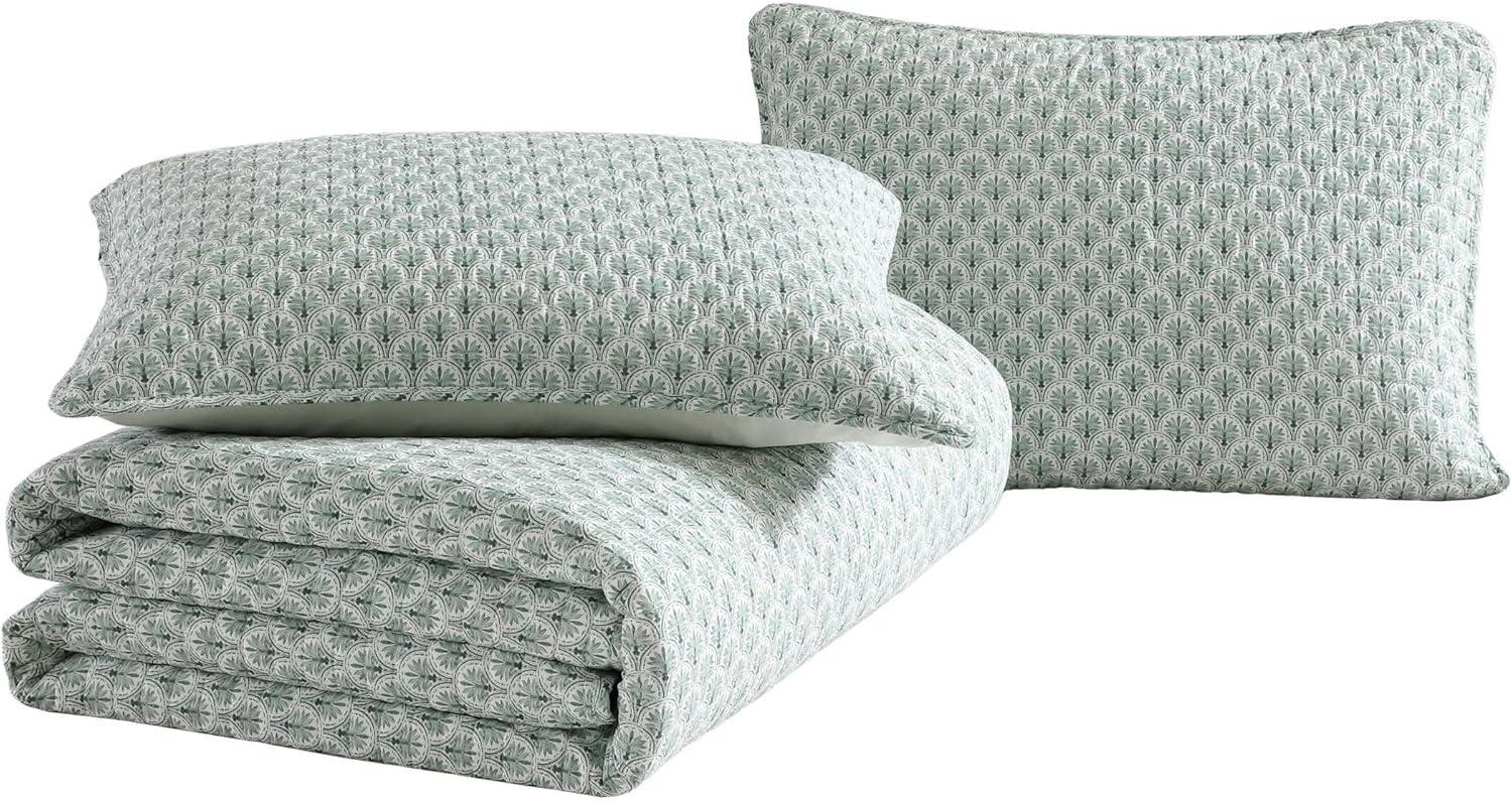 Tommy Bahama Coastal Batik Quilt Set Green