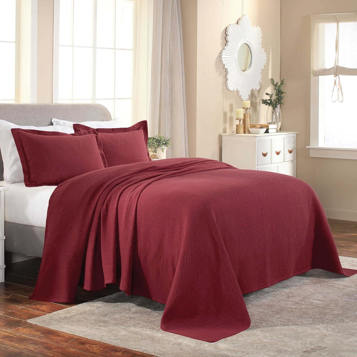 Garnet Floral Cotton Twin Bedspread Set with Pillowsham