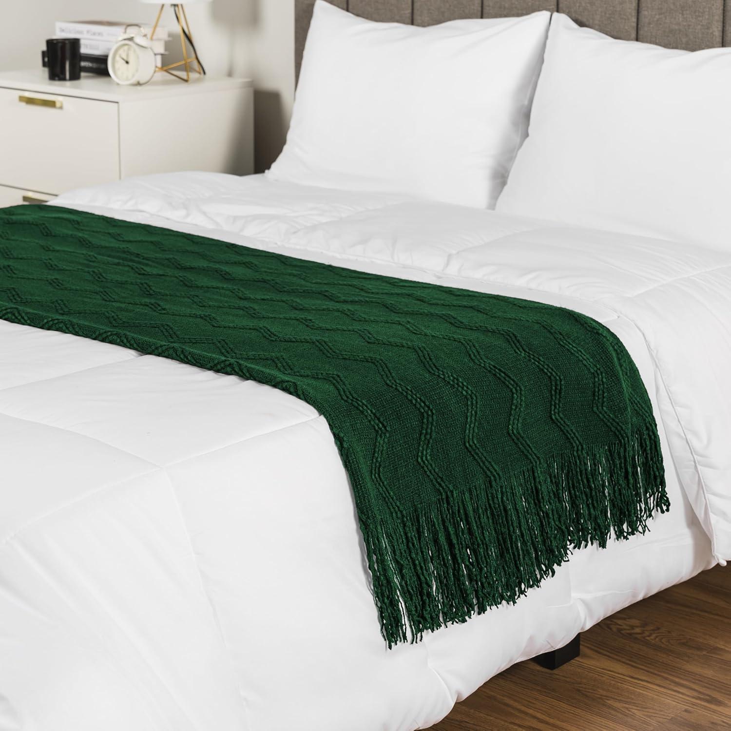 Pavilia Throw Blanket