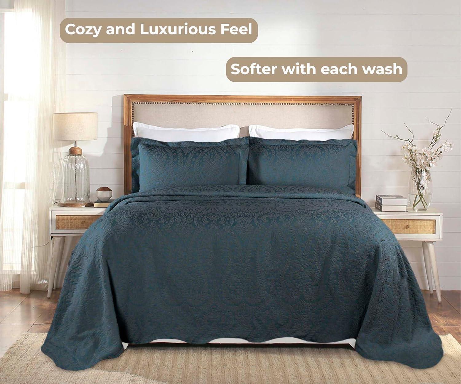 Superior Aspen Floral Scalloped Edge Cotton Blend Coverlet / Bedspread Set