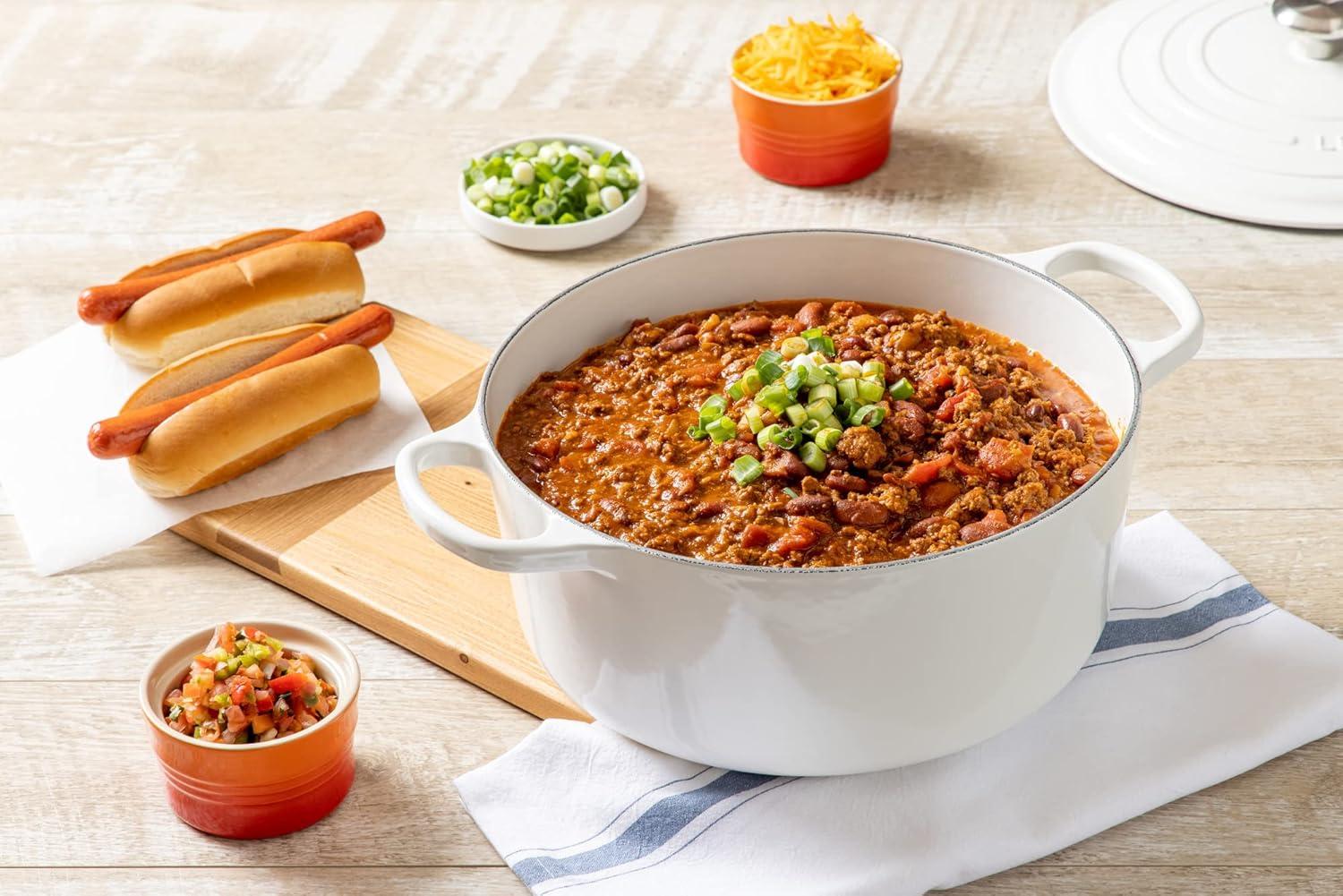 Le Creuset Signature Enameled Cast Iron Round Dutch Oven with Lid
