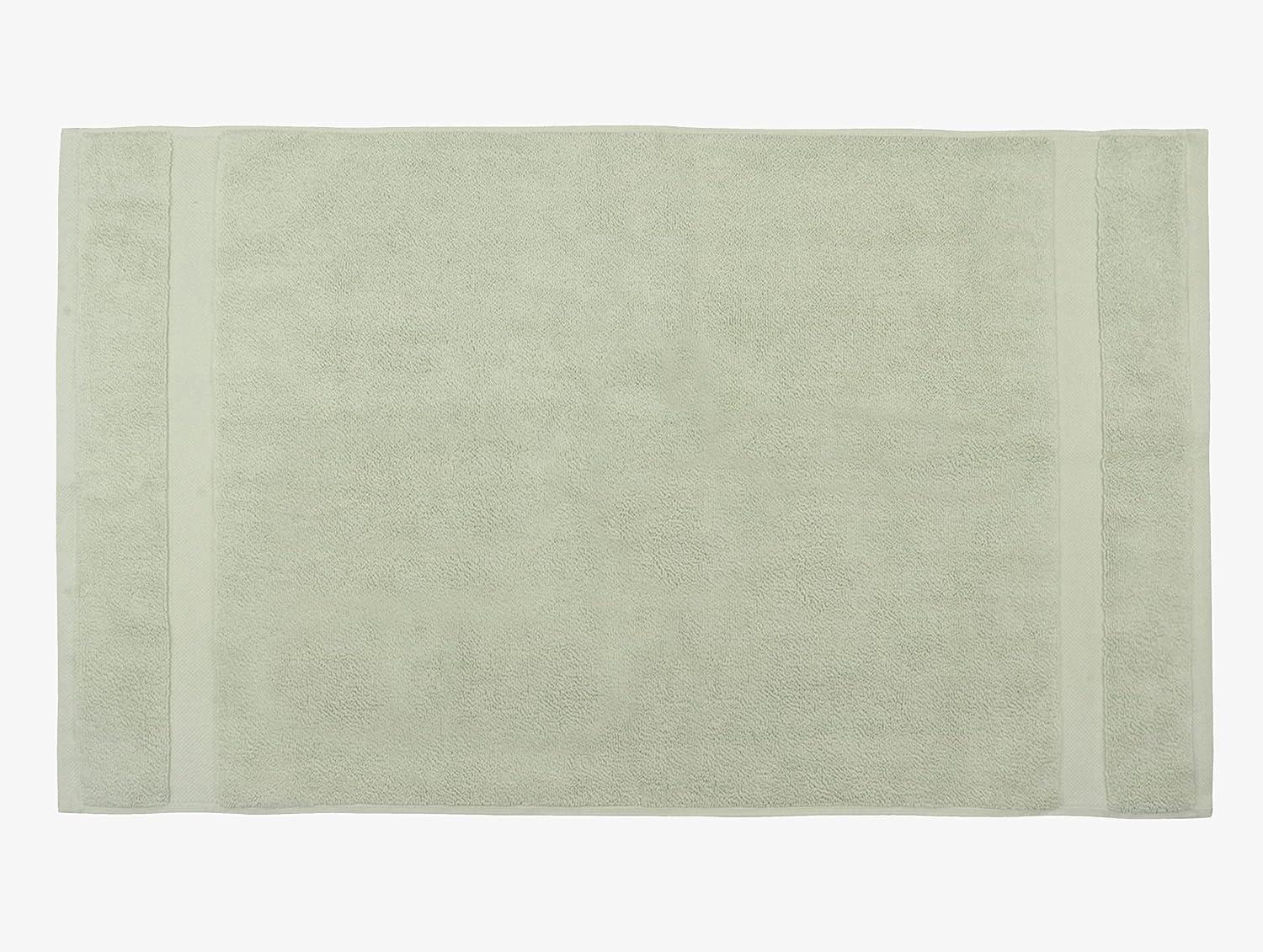 A1HC Feather Touch Quick Dry 20 in. x 33 in. Green Tint Solid 100% Organic Cotton 900 GSM Rectangle Bath Mat