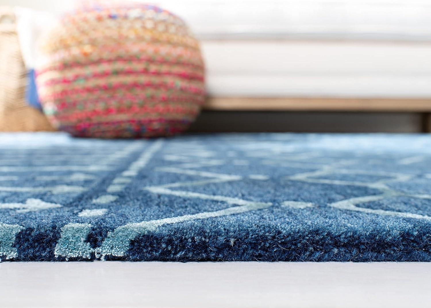 Himalaya HIM903 Handmade Accent Rug - 3'x5' - Navy/Silver - Safavieh