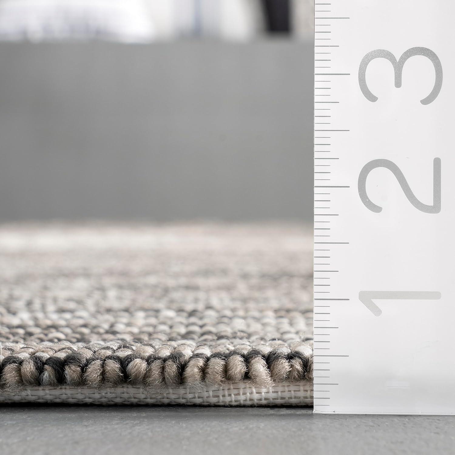 Gray 6' x 9' Reversible Synthetic Indoor/Outdoor Rug