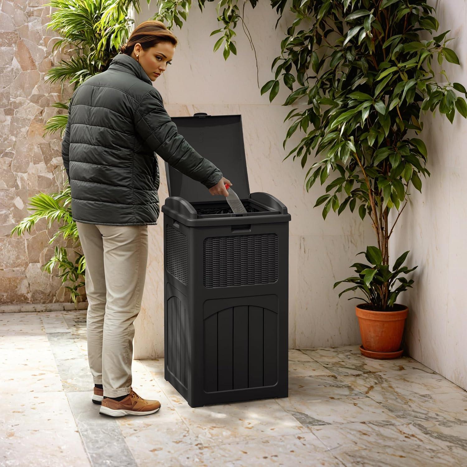 Black 33 Gallon Resin Outdoor Trash Can with Lid