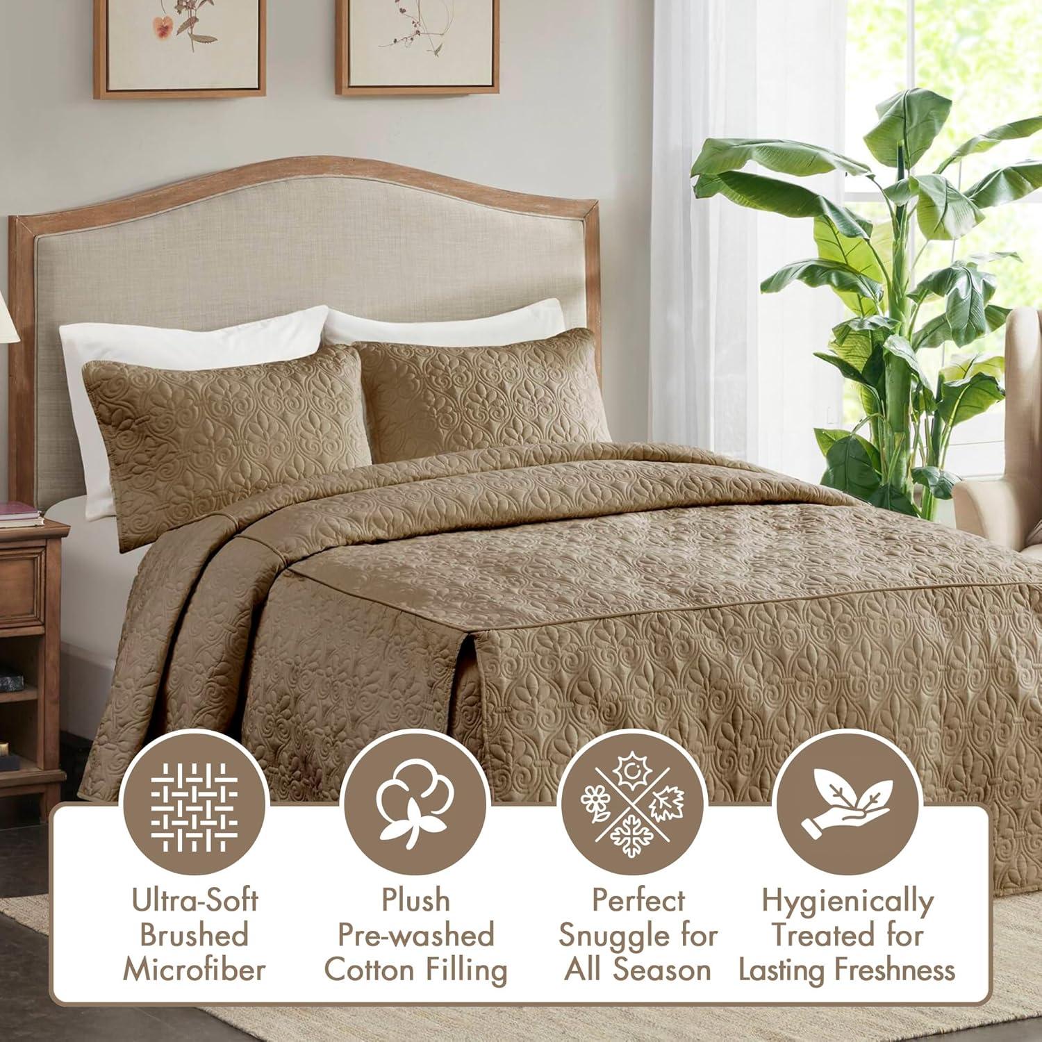 Madison Park Quebec 3 Piece Split Corner Pleated Quilted Bedspread