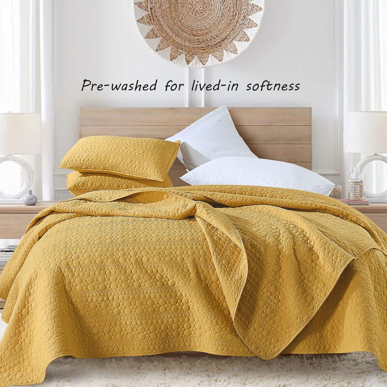 HORIMOTE HOME Quilt Set Queen Size Yellow, Classic Geometric Diamond Stitched Pattern, Ultra Soft Lightweight Bedding Set Bedspread Coverlet for All Season 3 Pieces (1 Quilt and 2 Pillow Shams)