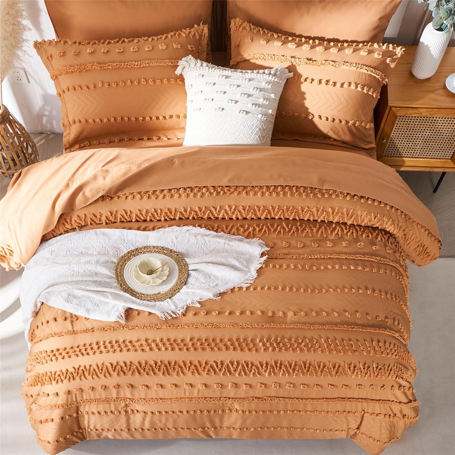 7 Pieces Queen Comforter Set, Pumpkin Tufted Boho Shabby Chic Bed in a Bag Comforter and Sheet Set, All Season Soft Microfiber Complete Bedding Set (Pumpkin, Queen)