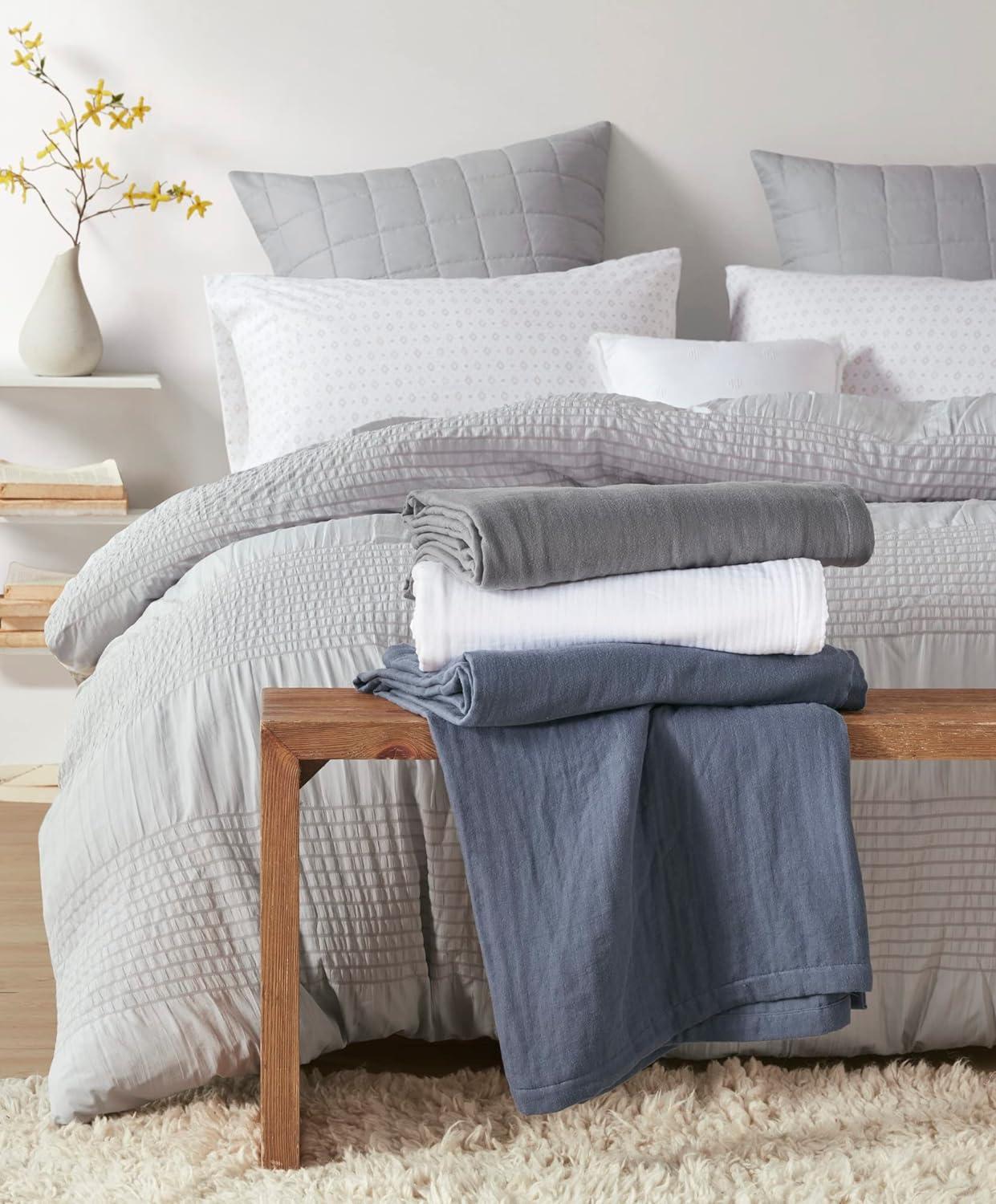 100% Cotton Gauze Bed Blanket - Clean Spaces