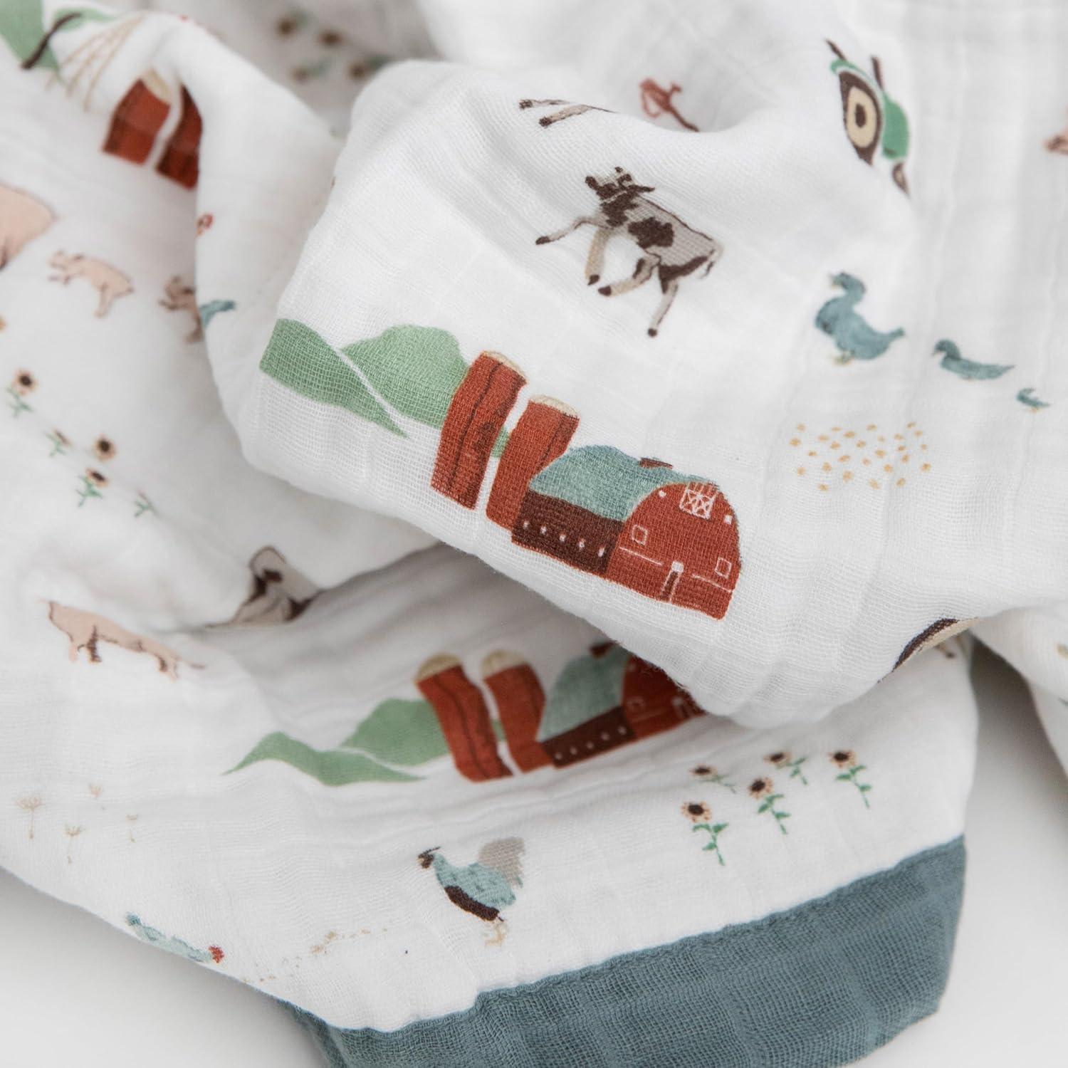 Farmyard Print White Cotton Baby Quilt