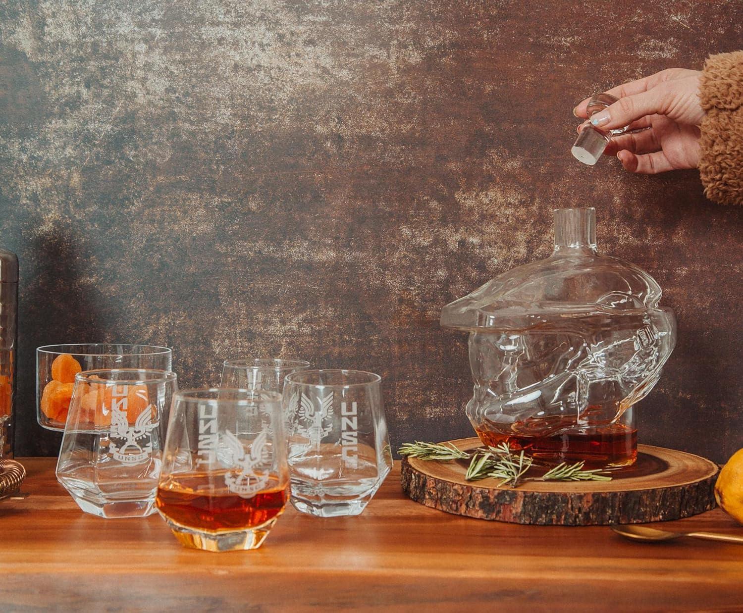 Ukonic 6 Piece Whiskey Decanter Set