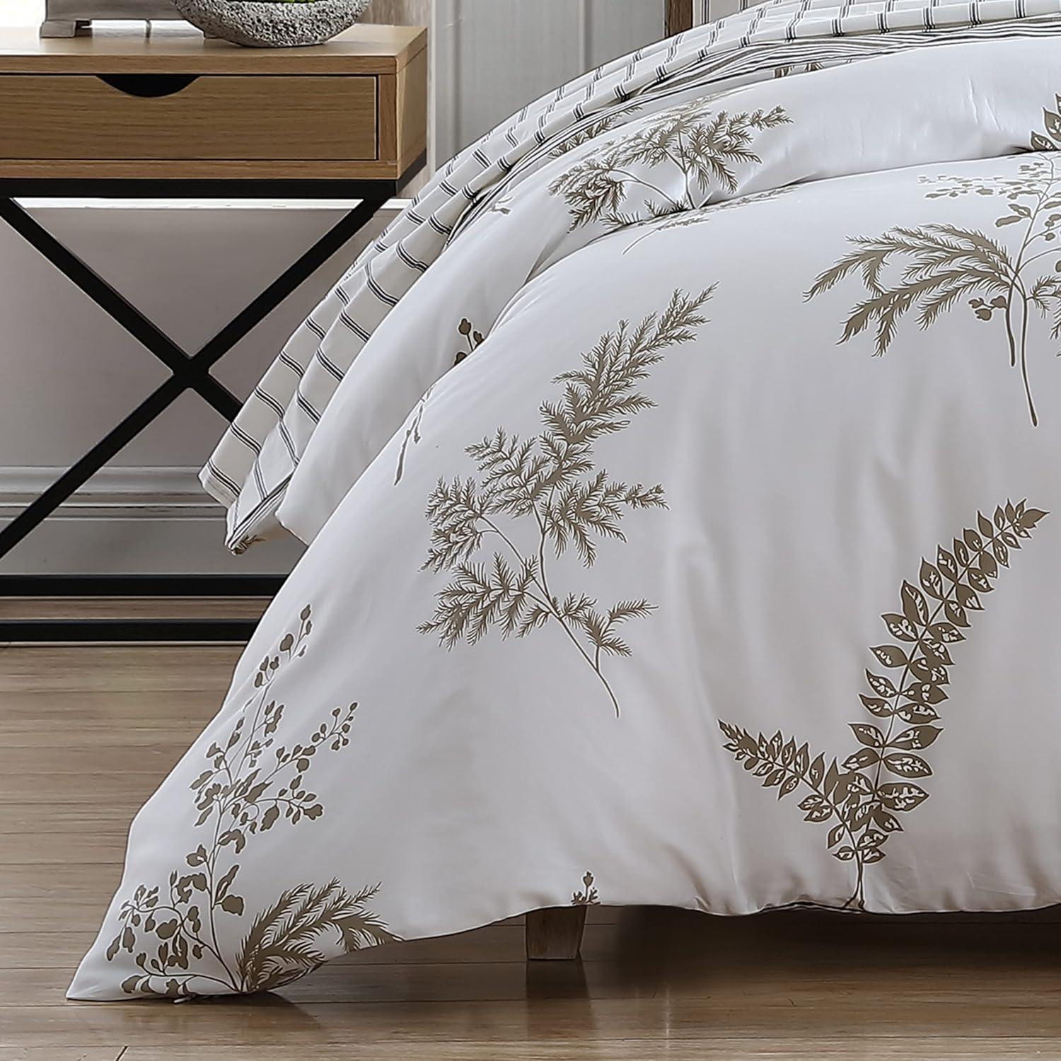 Willow Coverlet Set (Full/Queen) - Stone Cottage: Pre Washed Cotton, Botanical Pattern, Includes 2 Shams