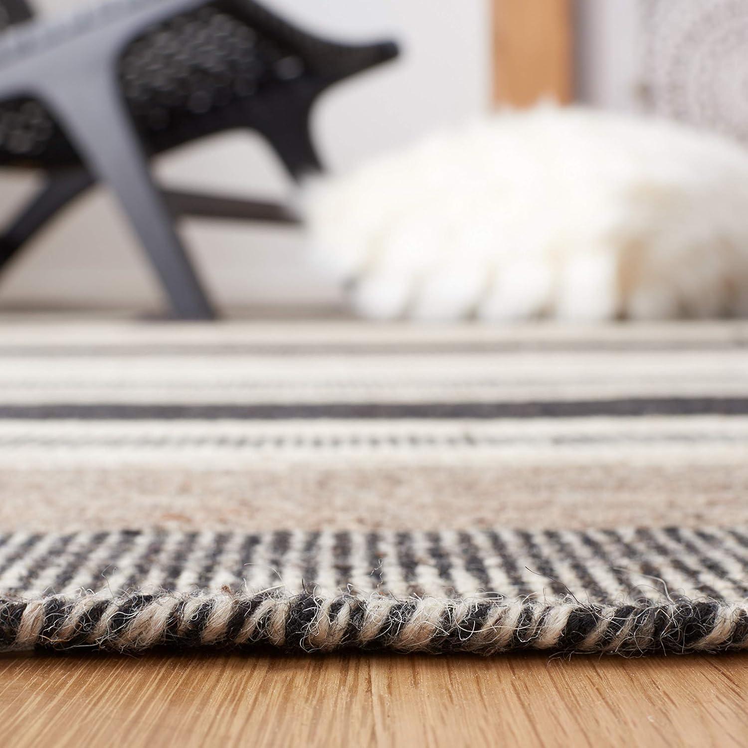 Dhurries DHU628 Hand Woven Area Rug - Natural/Black - 8'x10' - Safavieh.