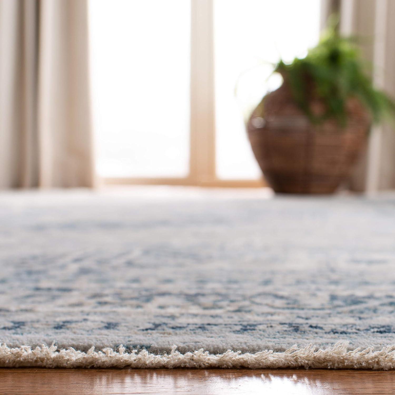 Elegant Victoria Distressed Blue & Grey Synthetic Rug - 4' x 6'