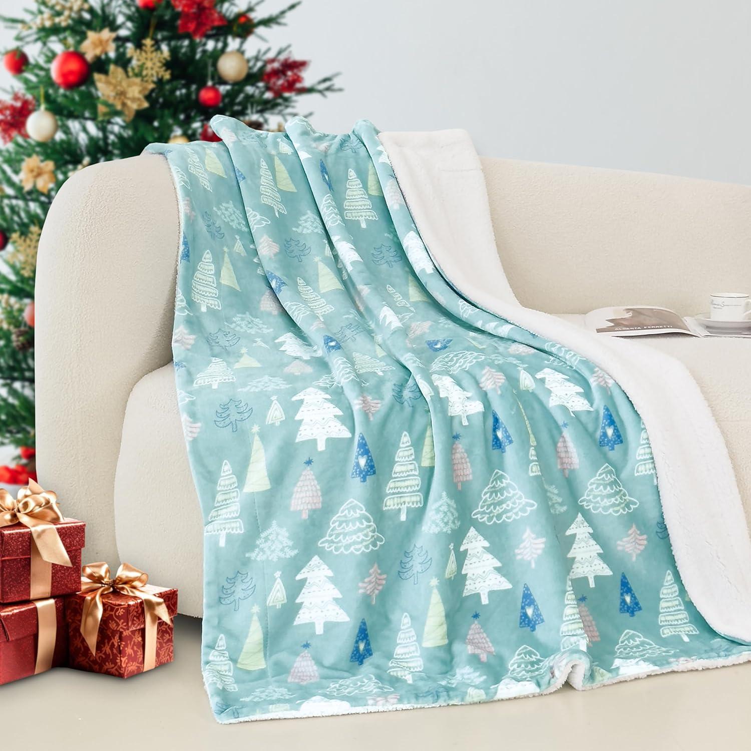 Mint Tree Reversible Sherpa and Fleece Christmas Throw Blanket 50"x60"