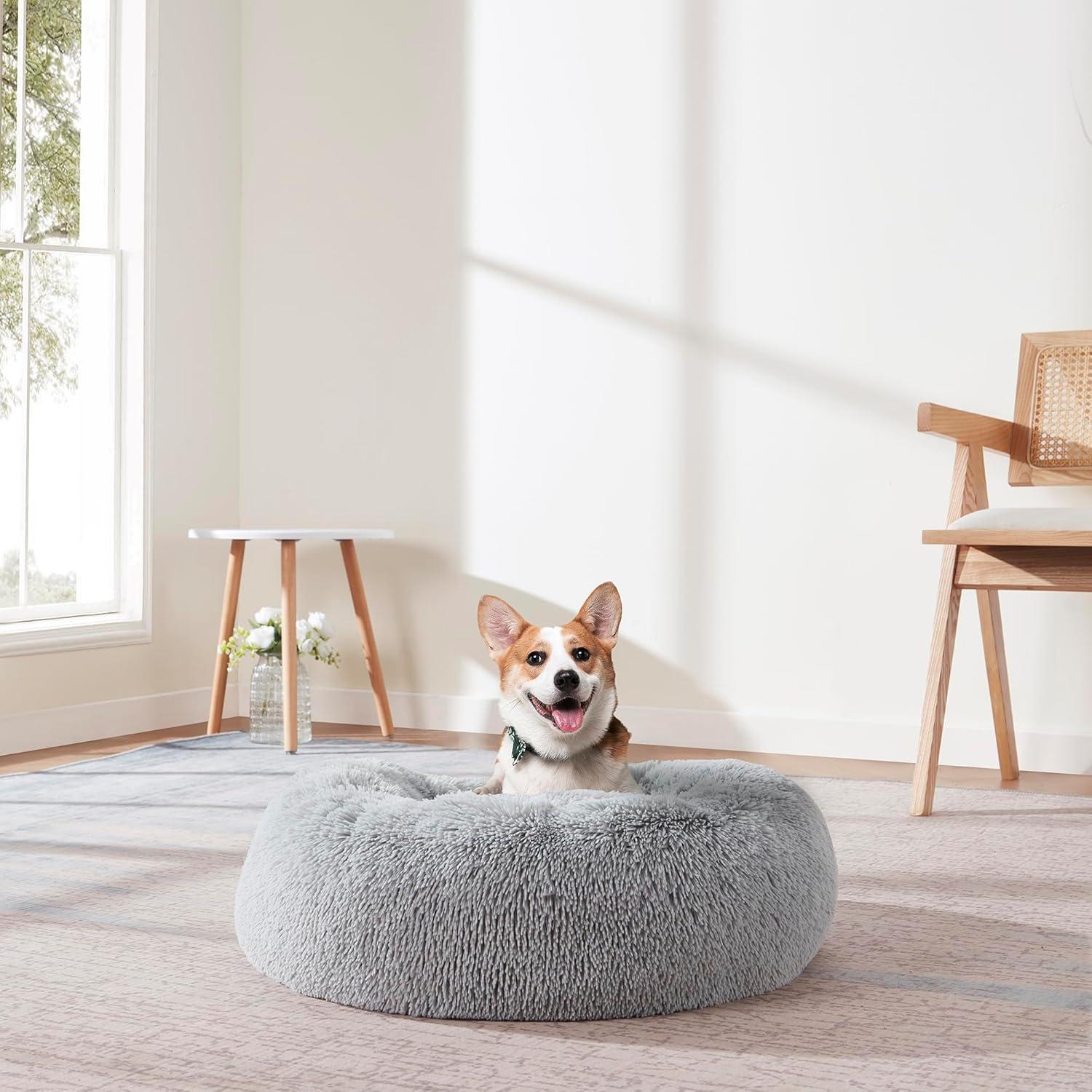 Dog & Cat Bed: Round Faux Fur Pet Bed - Plush, Cozy, & Calming Donut Bed for Small Pets - Soft & Comfortable Sleeping Cushion for Napping & Lounging, 20" Round, Silver