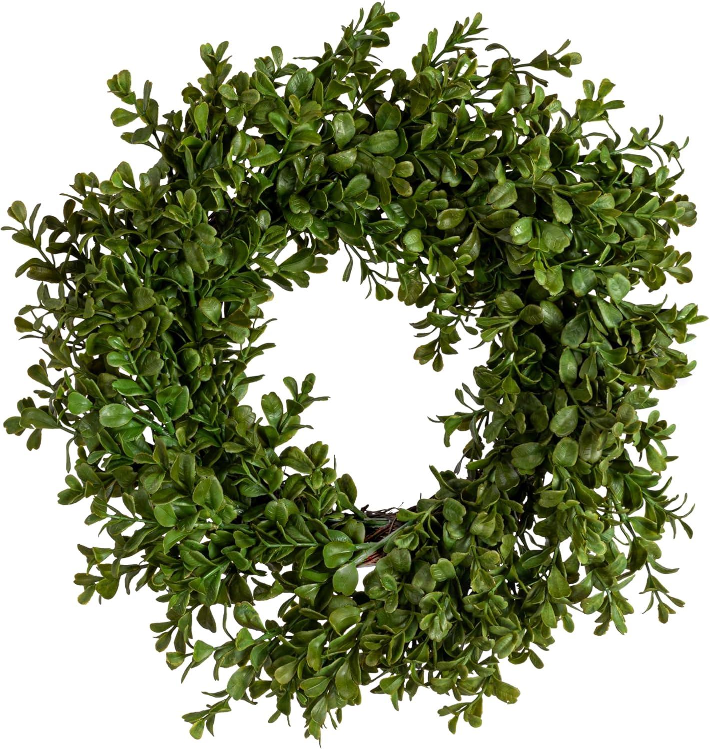 Green Artificial Boxwood 13'' Outdoor Wreath