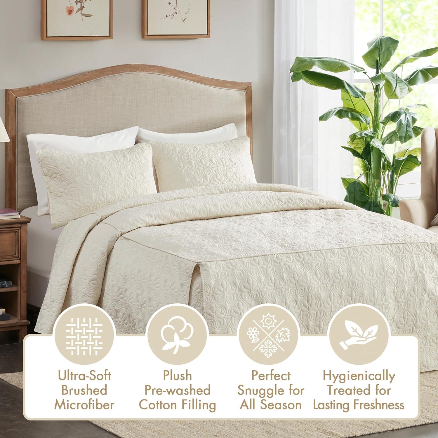 Madison Park Quebec 3 Piece Split Corner Pleated Quilted Bedspread