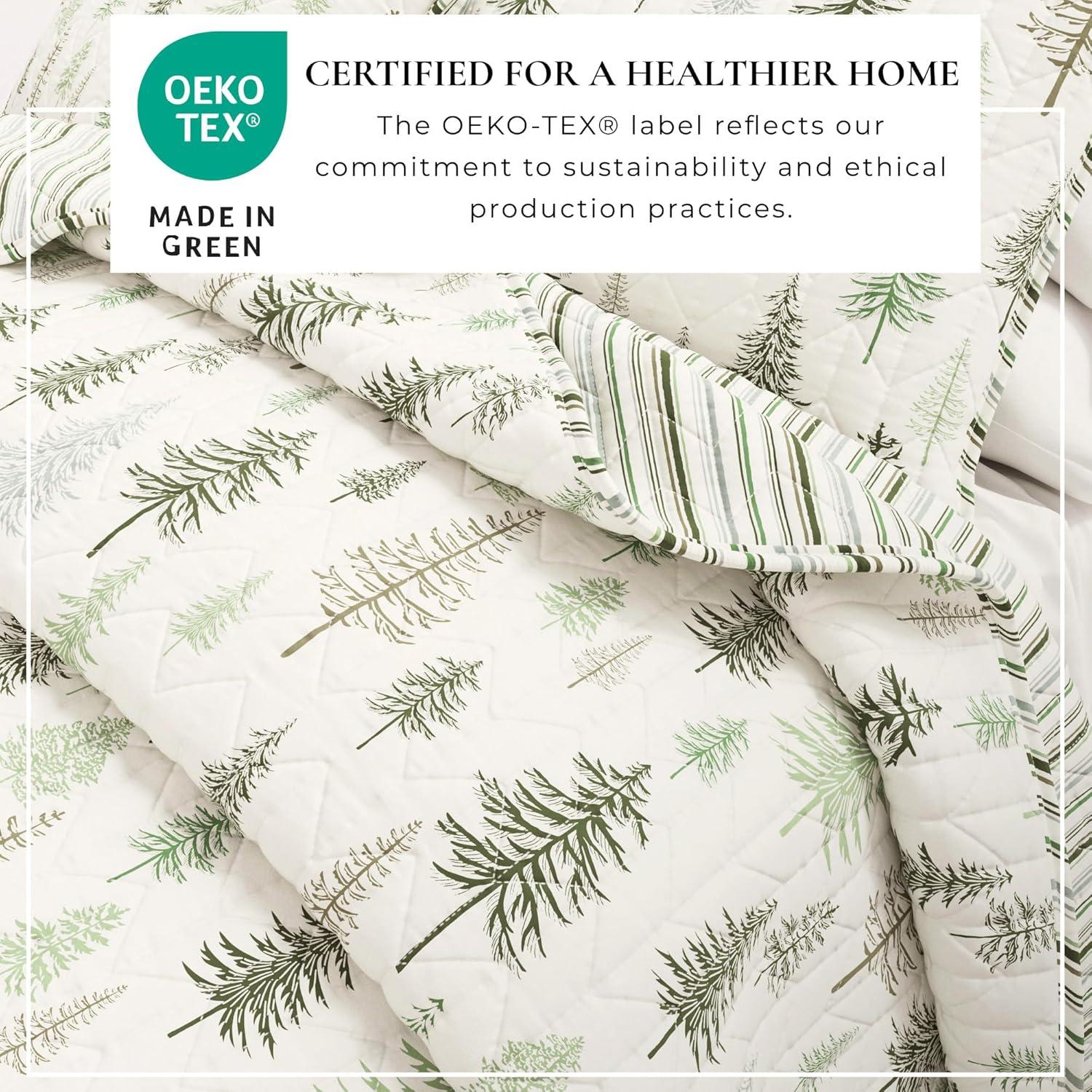 FreshFolds Green Forest Reversible Lodge Quilt Set with Shams
