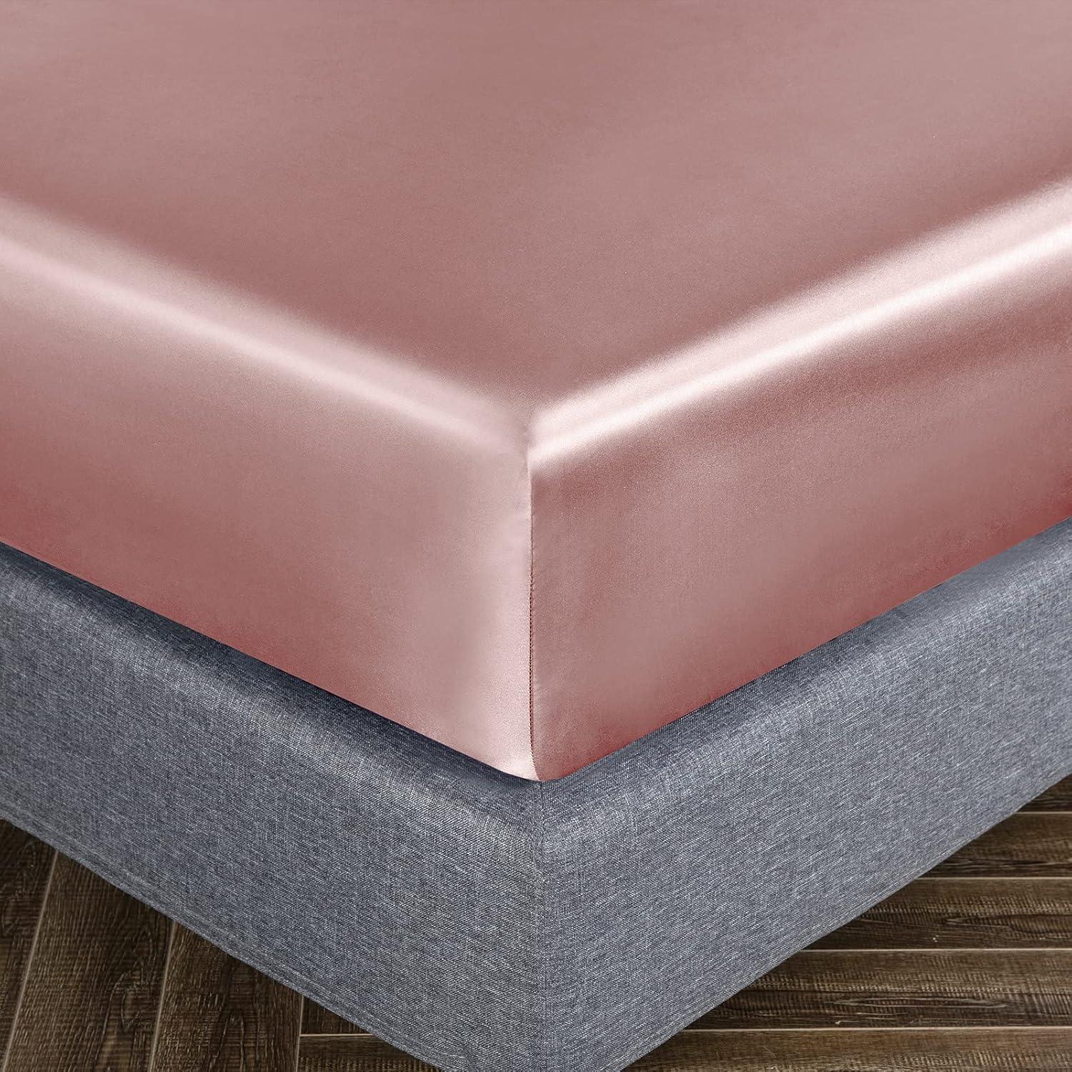 Homiest 4pcs Satin Sheets Set Luxury Silky Satin Bedding Set with Deep Pocket, 1 Fitted Sheet + 1 Flat Sheet + 2 Pillowcases (Queen Size, Blush Pink)