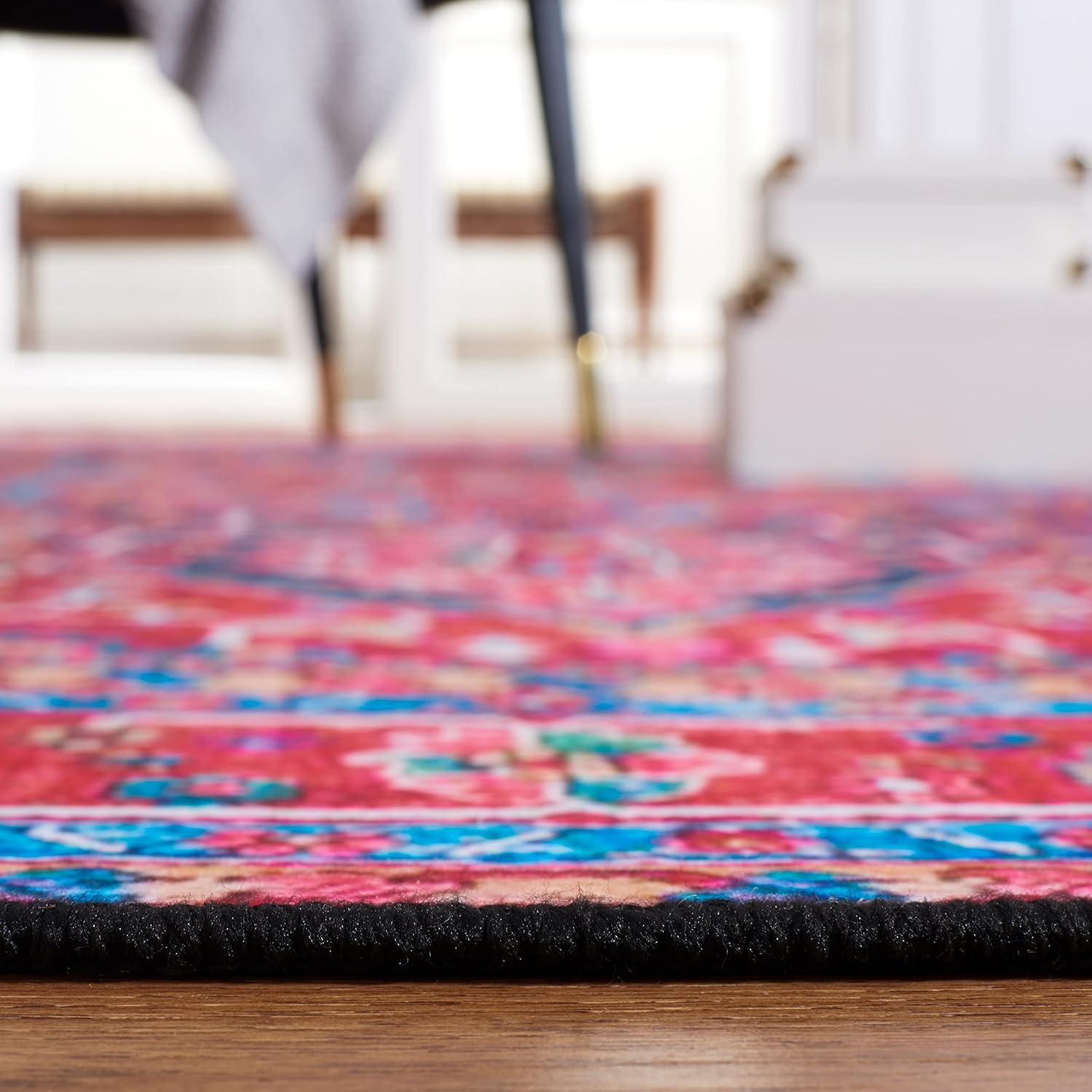 Tucson TSN121 Power Loomed Machine Washable Area Rug  - Safavieh