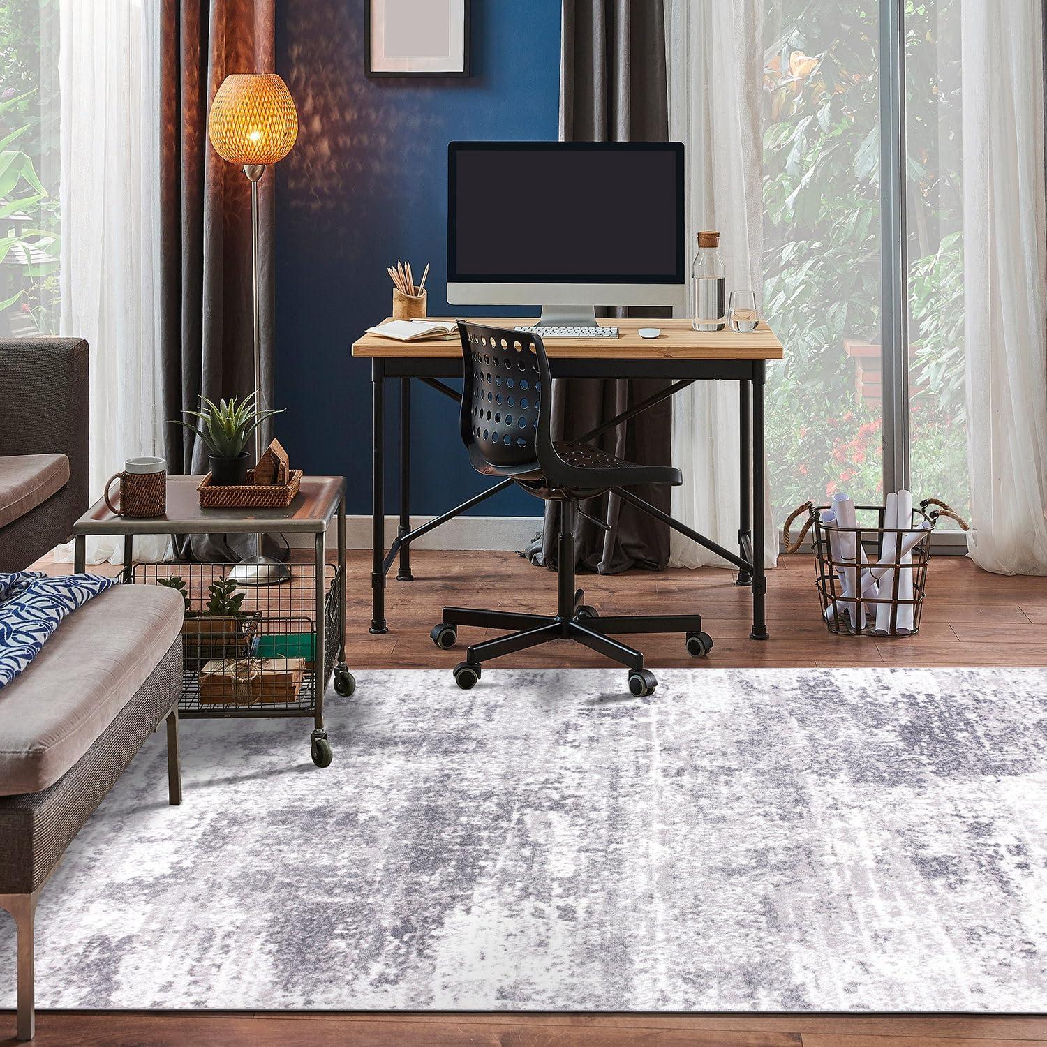 Reversible Distressed Abstract Gray 5' x 7' Synthetic Area Rug