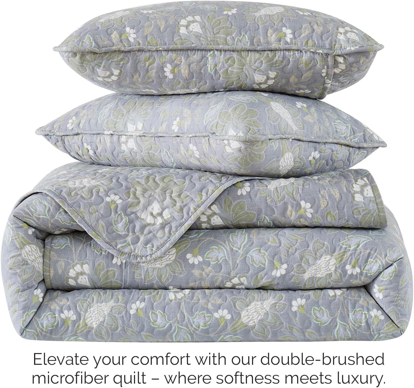 Southshore Fine Living Oversized Lightweight Infinite Blossom 3-Piece Quilt Set Blue Full / Queen