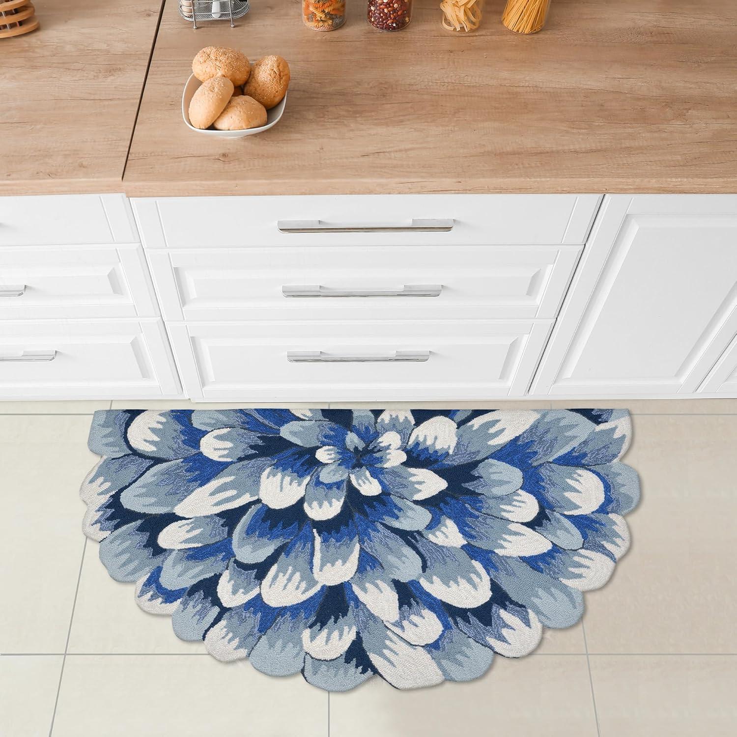 Liora Manne Frontporch Mum Indoor/Outdoor Rug Blue 2' x 3'