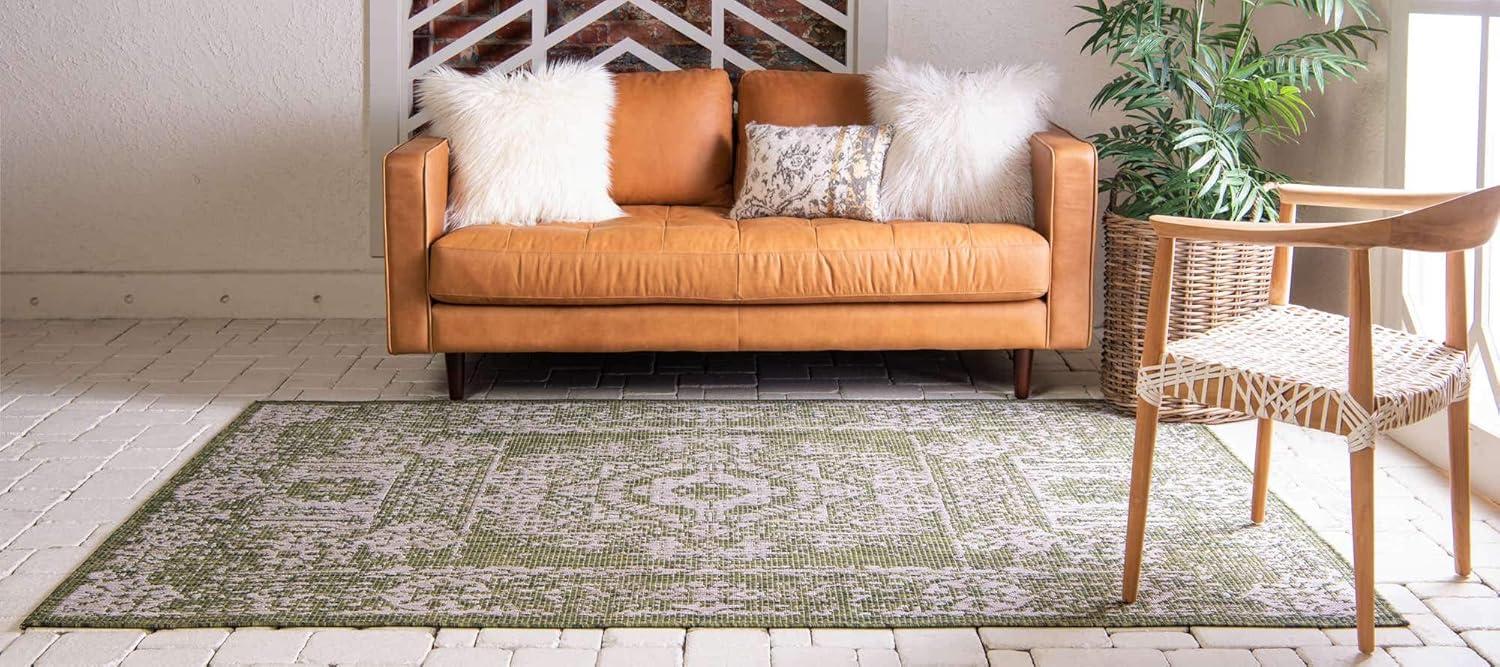 Unique Loom 6' 0 x 9' 0 Rectangle Indoor/Outdoor Traditional Green Area Rug