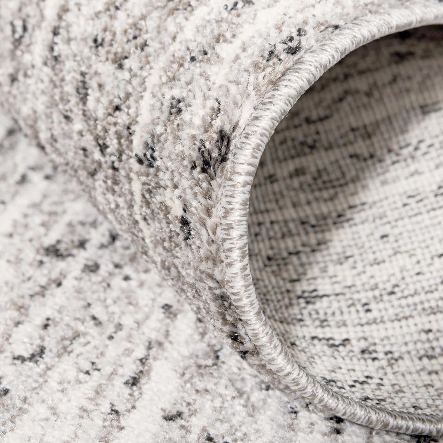 Unique Loom Del Mar Collection Area Rug - Jennifer (5' 1" x 8' Rectangle Gray/Black)