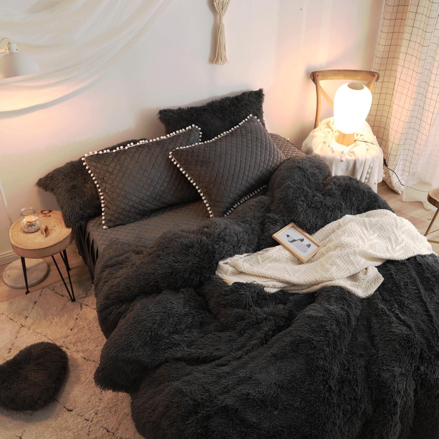 Luxury Black Faux Fur Queen Duvet Cover Set