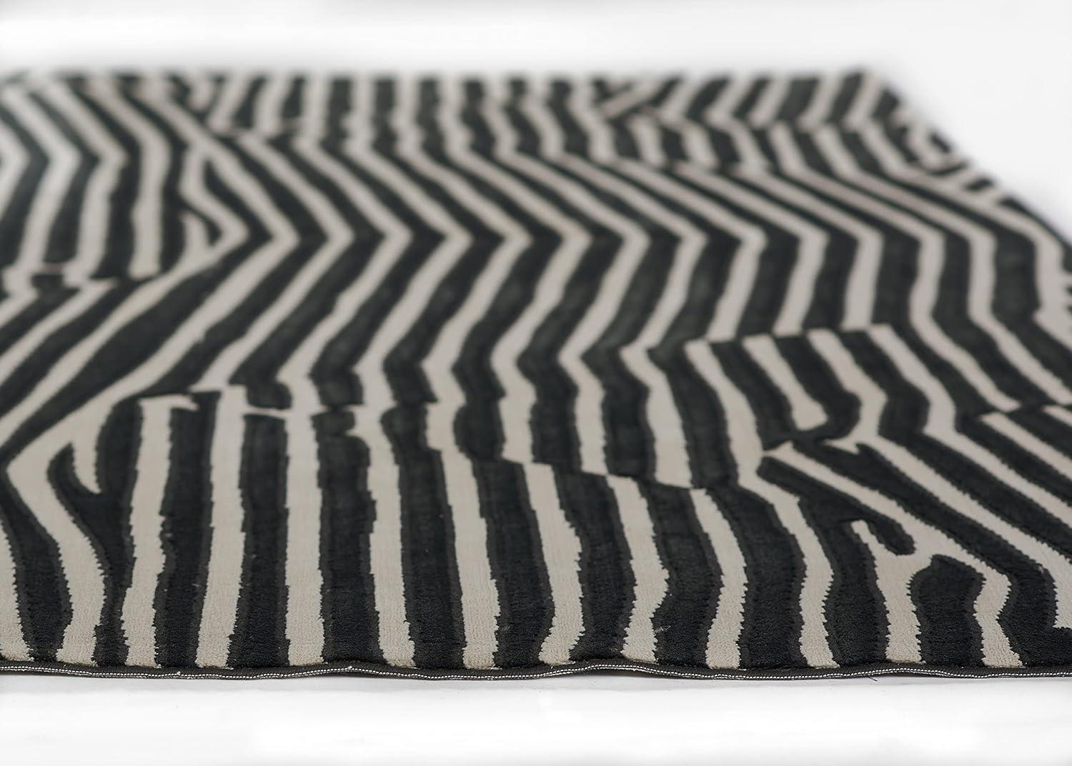 Momeni 2'3"x7'6" Xander Everly Machine Loomed Runner Rug Black: Geometric Pattern, Indoor, Low Pile, Polyester & Polypropylene