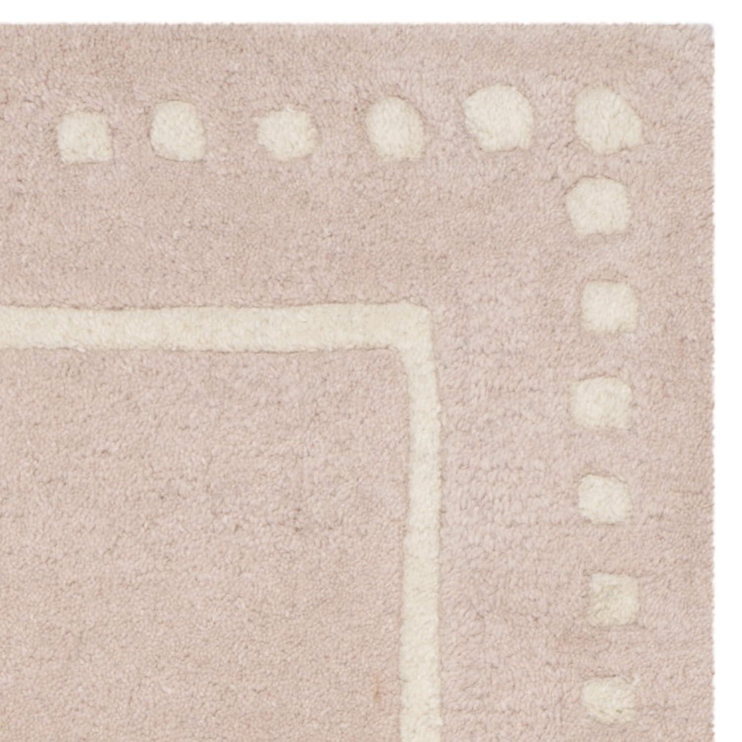 Bella BEL151 Hand Tufted Accent Rug - Light Pink/Ivory - 2'6"x4' - Safavieh.