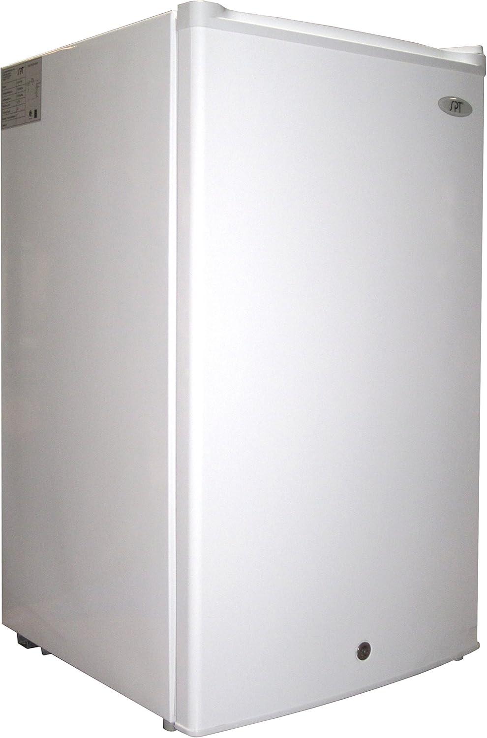 Sunpentown 3.0 Cu. ft. Upright Freezer with Energy Star, White