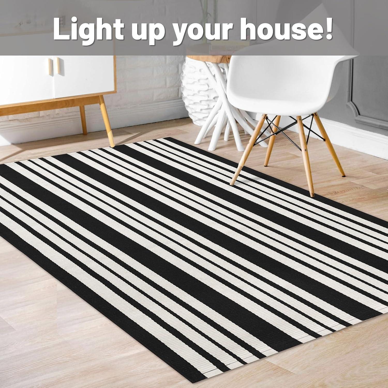 IOHOUZE Navy and White Striped Rug 2'x3' Front Door Rugs, Small Washable Area Rug for Front Porch, Spring Summer Doormats Outdoor Indoor, Cotton Rugs for Entryway Porch Entrance