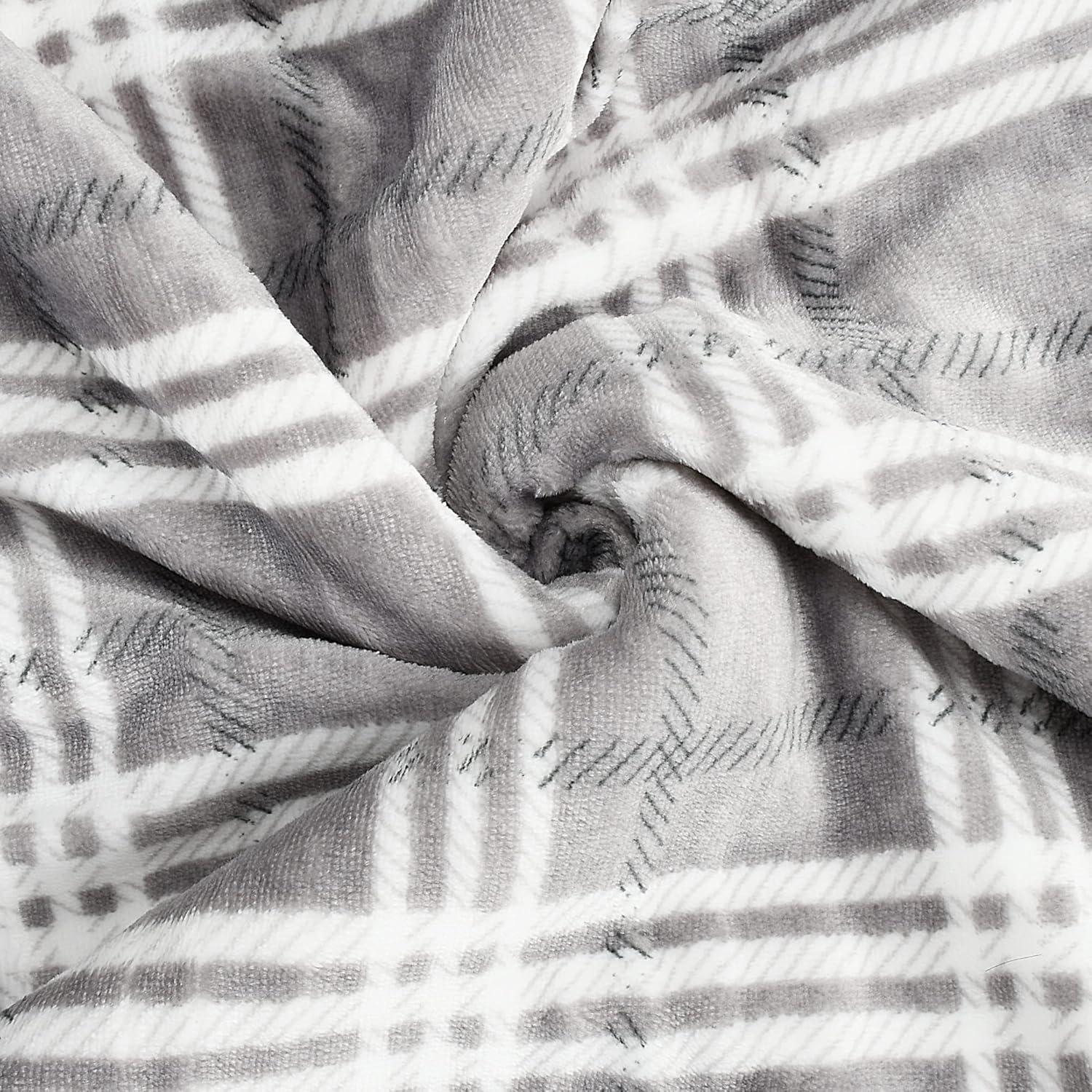 Catalonia Plaid Sherpa Throw Blanket, Holiday Throws for Couch Sofa Cabin Decro, Christmas Blanket