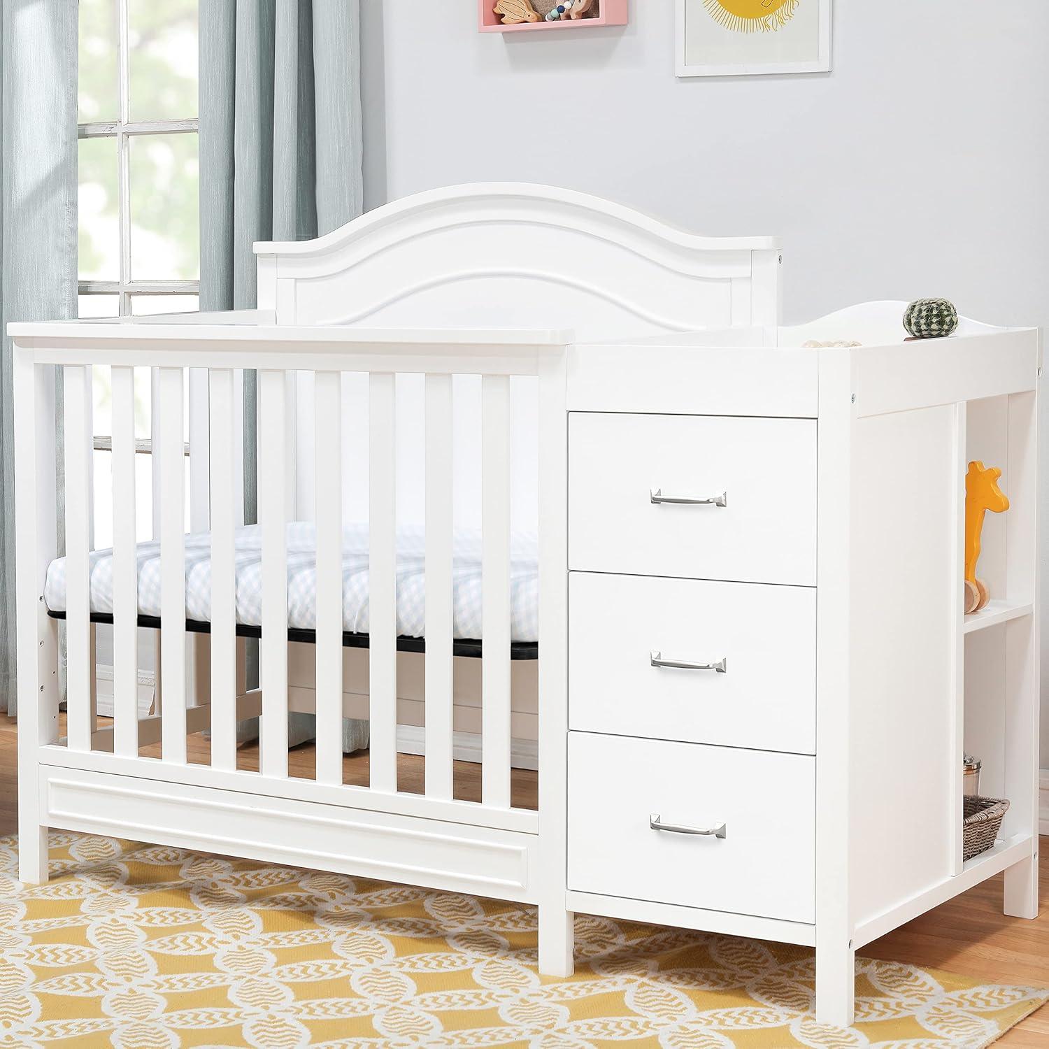 DaVinci Charlie 4-in-1 Convertible Mini Crib & Changer