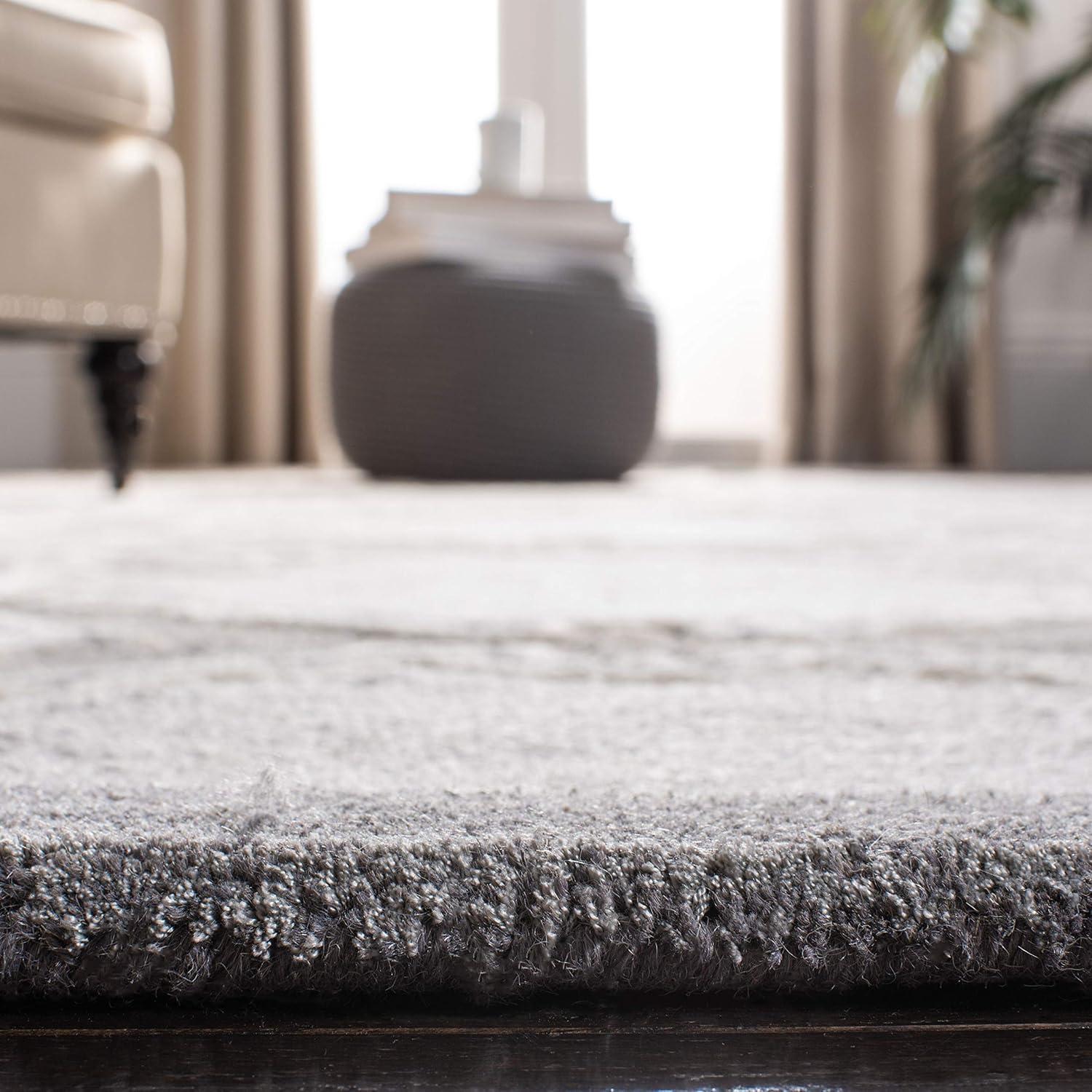 Safavieh Bella Hand Tufted Wool Geometric Rug