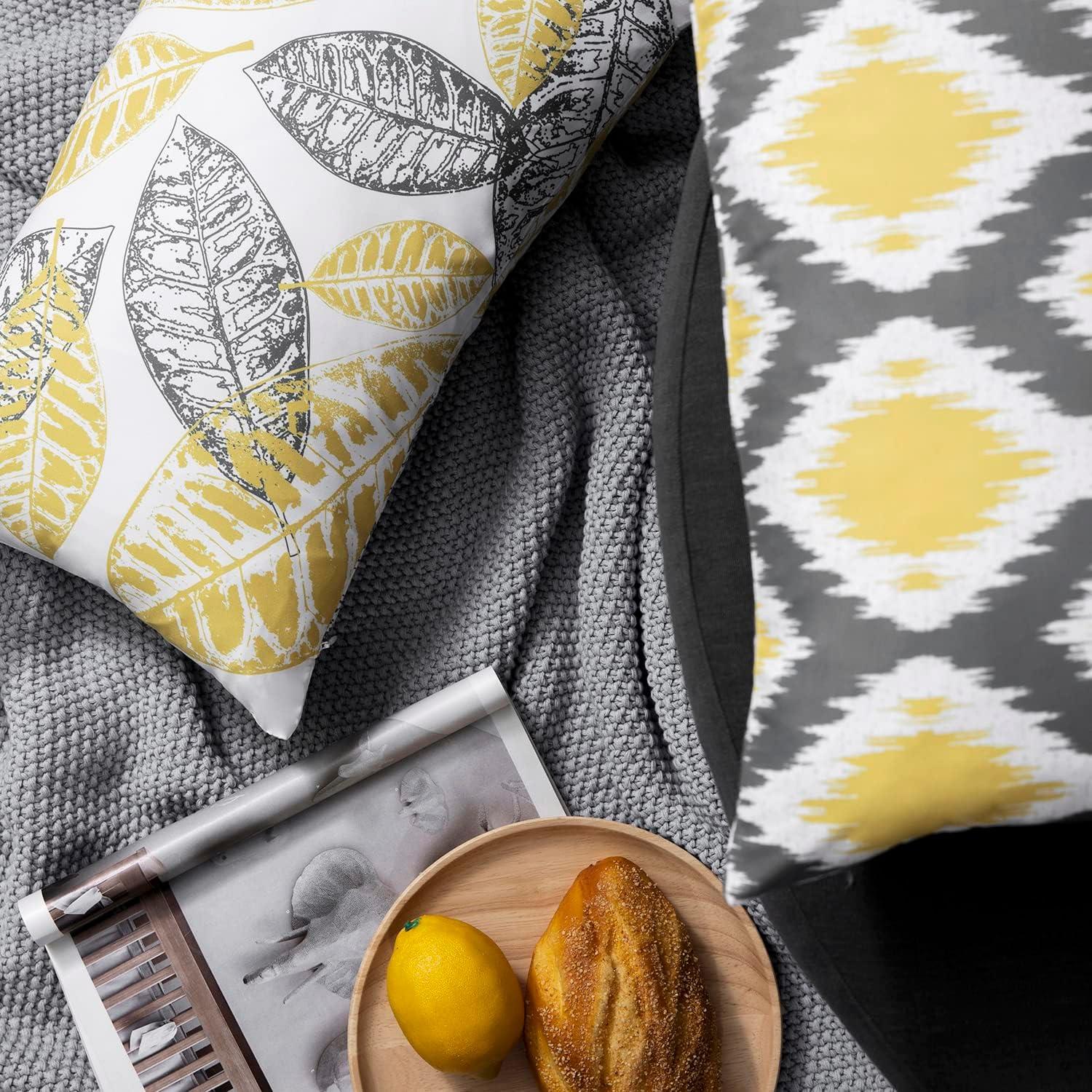 Phantoscope Reversible Pillow Cover
