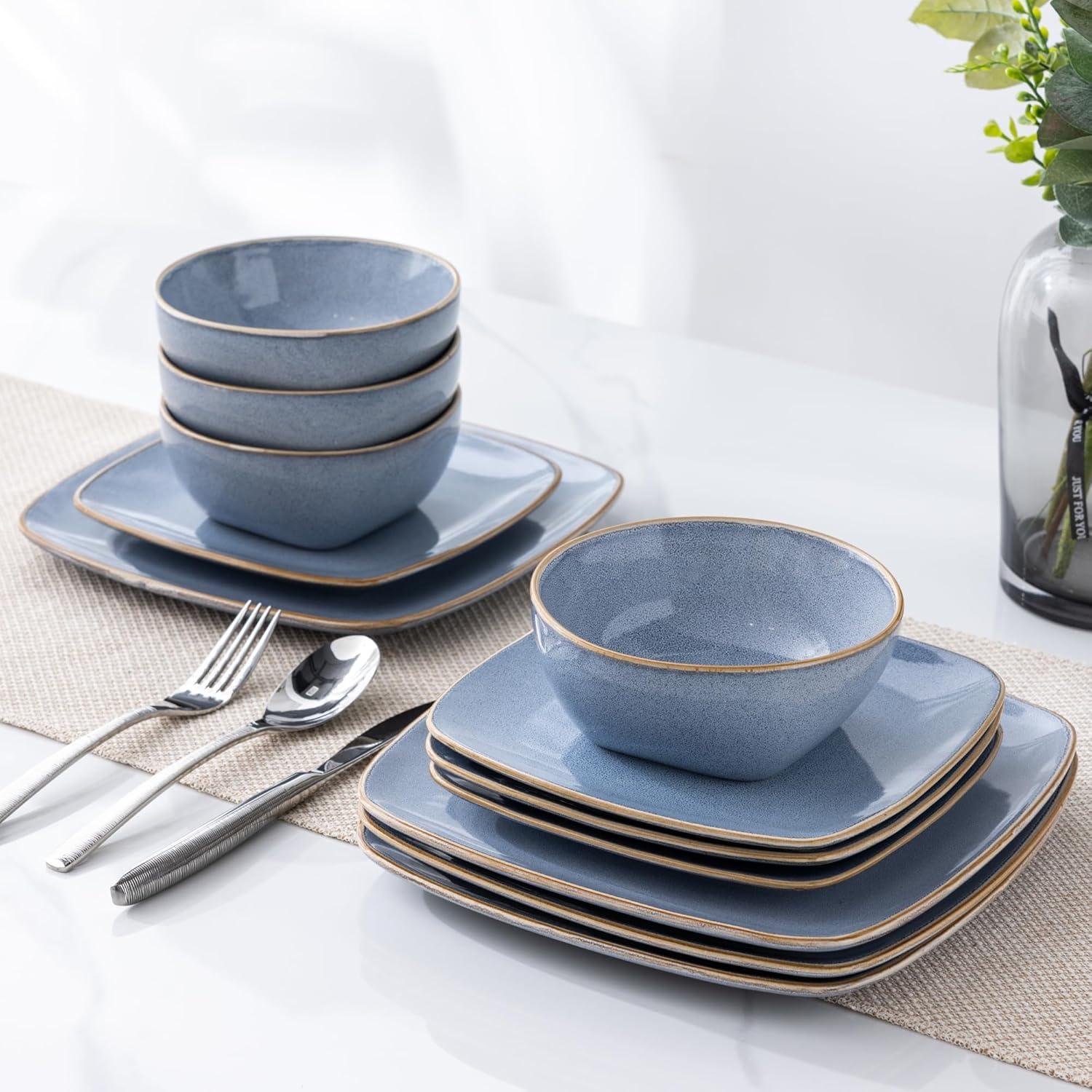 Brunnera Blue and White Porcelain Dinnerware Set for 4