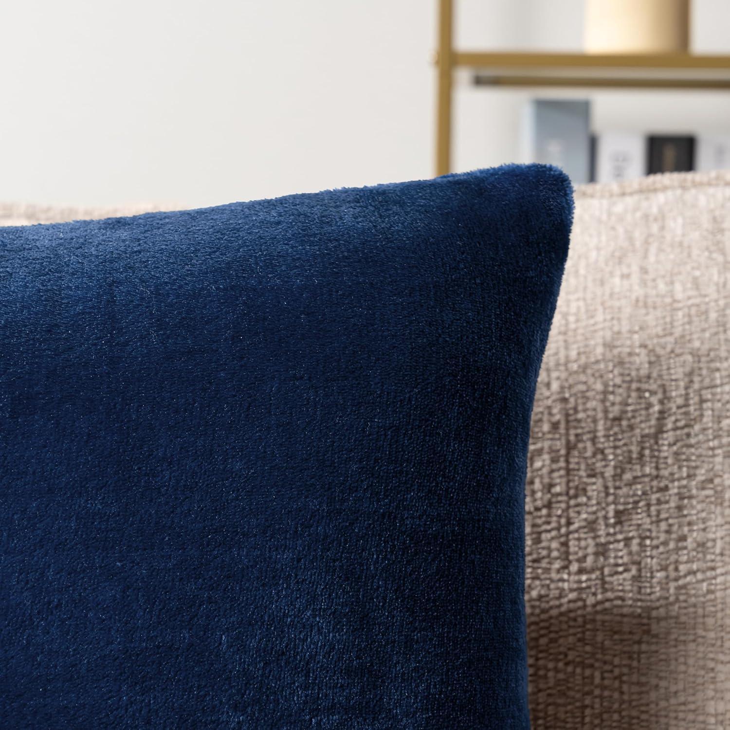 PAVILIA Set of 2 Throw Pillow Covers, Decorative Velvet Square Cushion Cases for Bed Sofa Couch Bedroom Living Room, Navy Blue/20 x 20