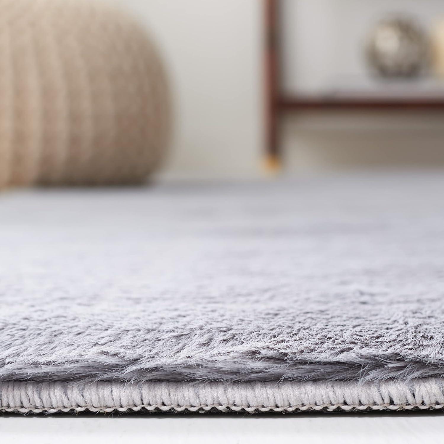 Faux Rabbit Fur FRF500 Power Loomed Machine Washable Indoor Area Rug - Light Grey - 6'x9' - Safavieh