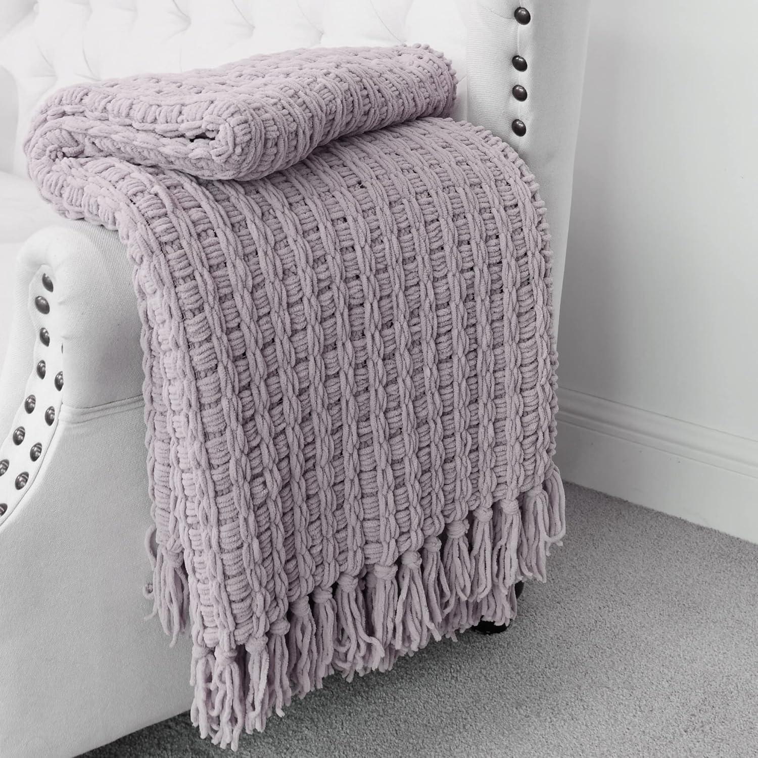 Home Soft Things Space Yarn Throw - Lilac - 50" x 60"