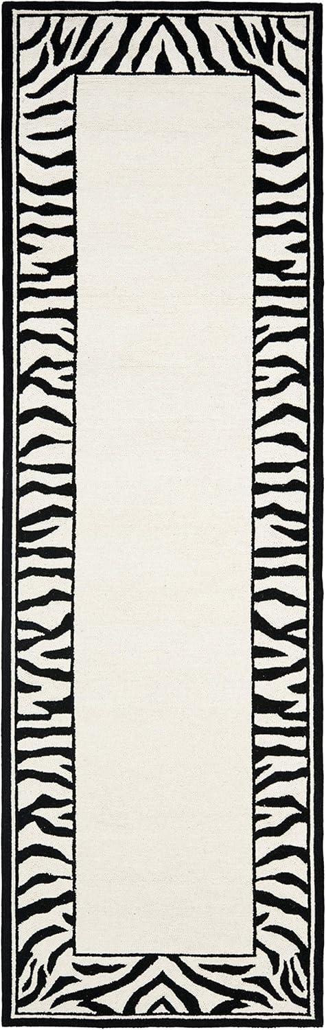 SAFAVIEH Chelsea Hayleigh Floral Wool Runner Rug, Ivory, 2'6" x 8'