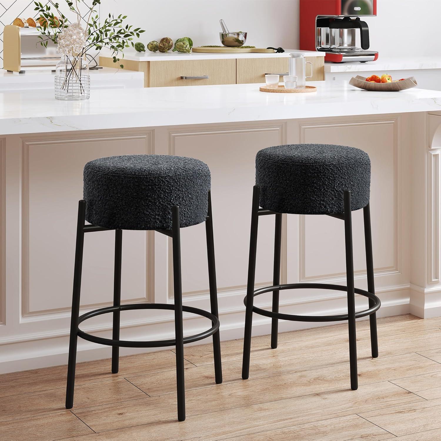 Swivel 26.7'' Boucle Counter Stool