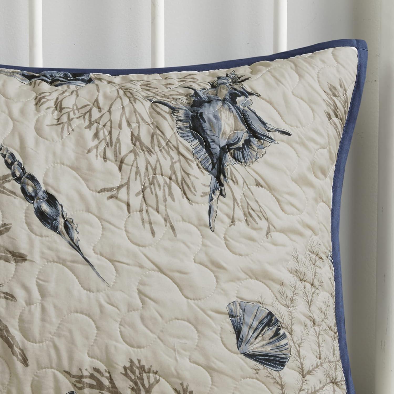 Madison Park Bayside Quilt Set with Throw Pillows