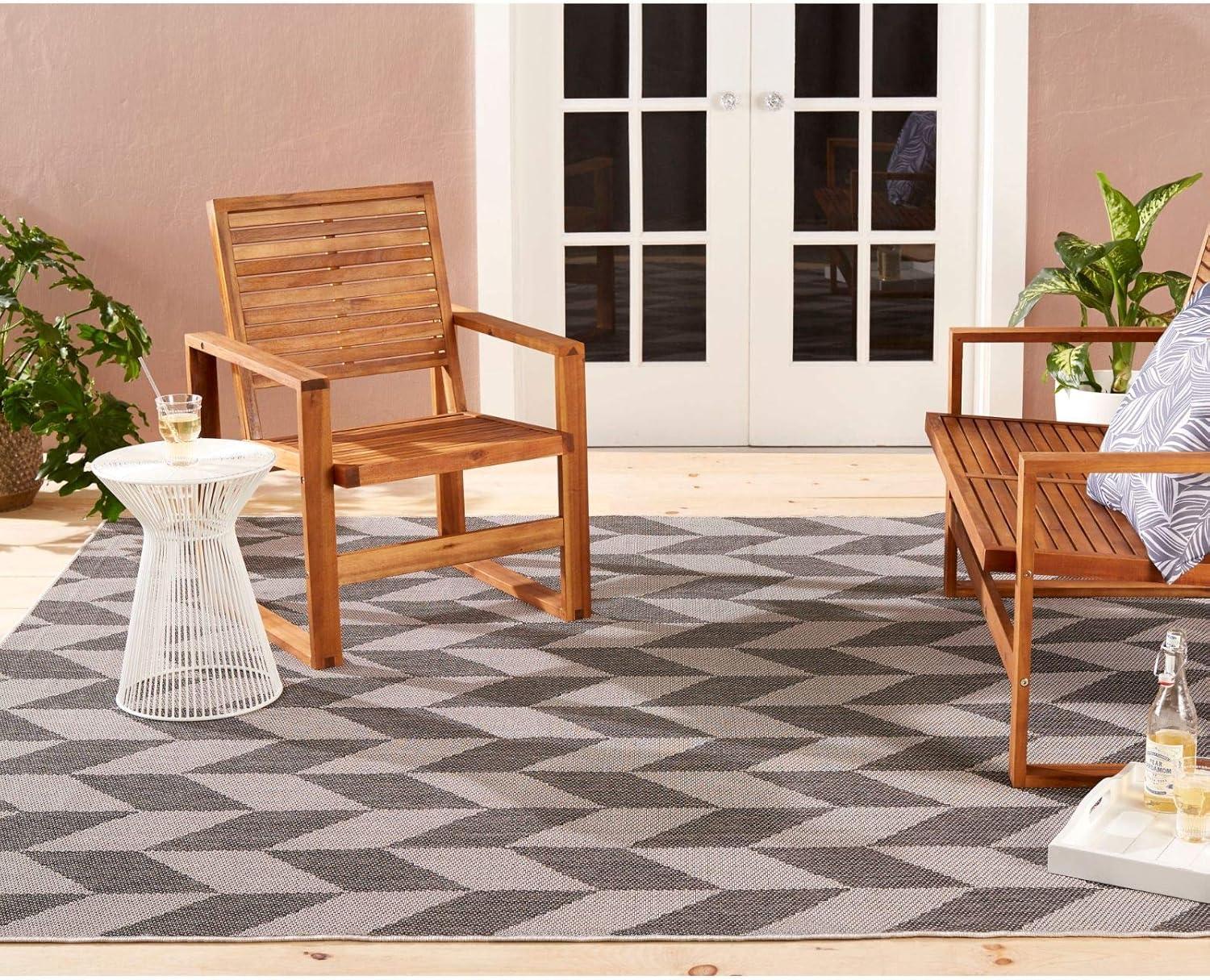 Nicole Miller New York Patio Country Calla Herringbone Indoor/Outdoor Area Rug, Black/Gray