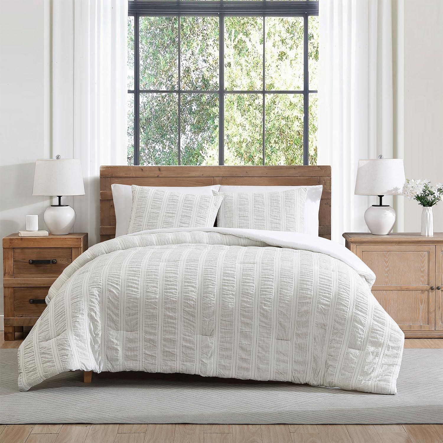 Full White Cotton Seersucker Comforter Set with Pillow Shams