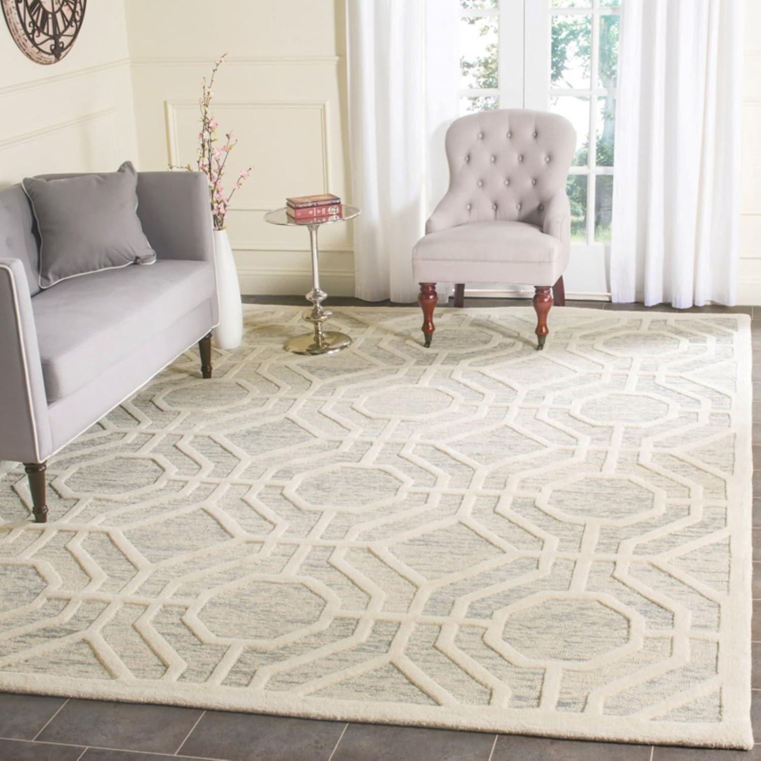 Cambridge CAM726 Hand Tufted Area Rug  - Safavieh